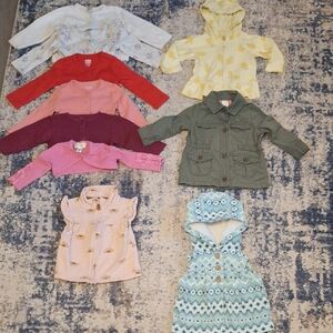 Baby Girl Clothes Size 6-9 Months And 9 Monthes (10 Pieces Total)